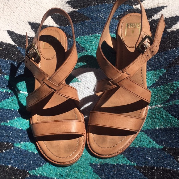 pretty dang cool sandals